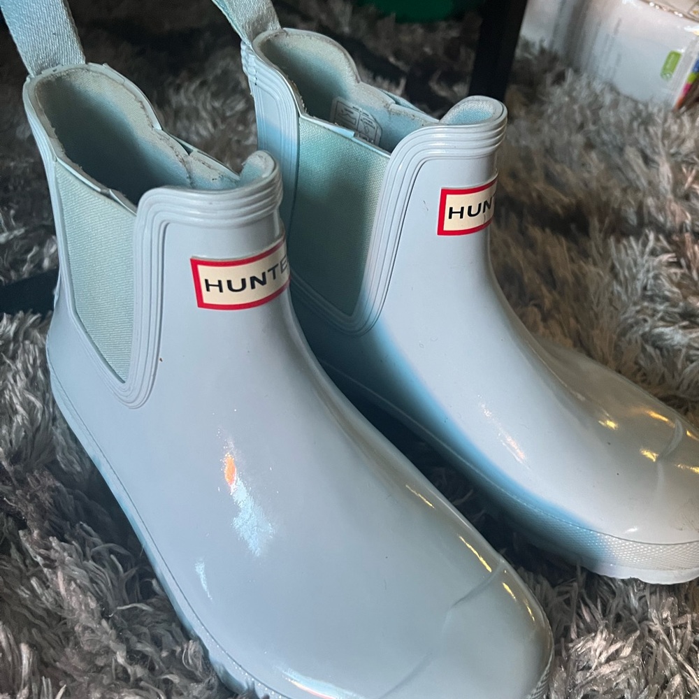Hunter light blue rain boots! Size 7